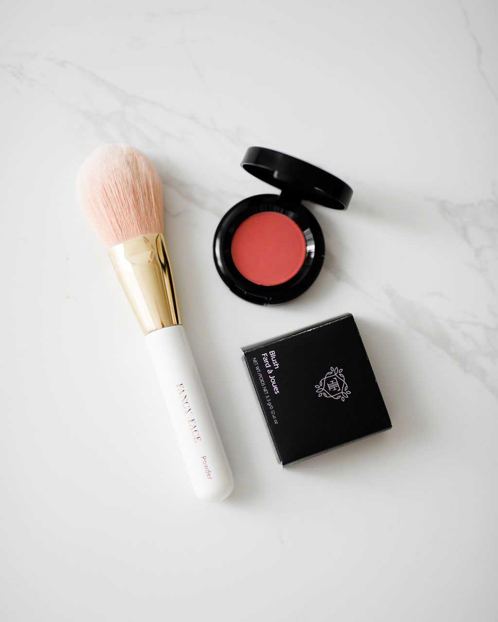cream-blush-blossom-fancy-face